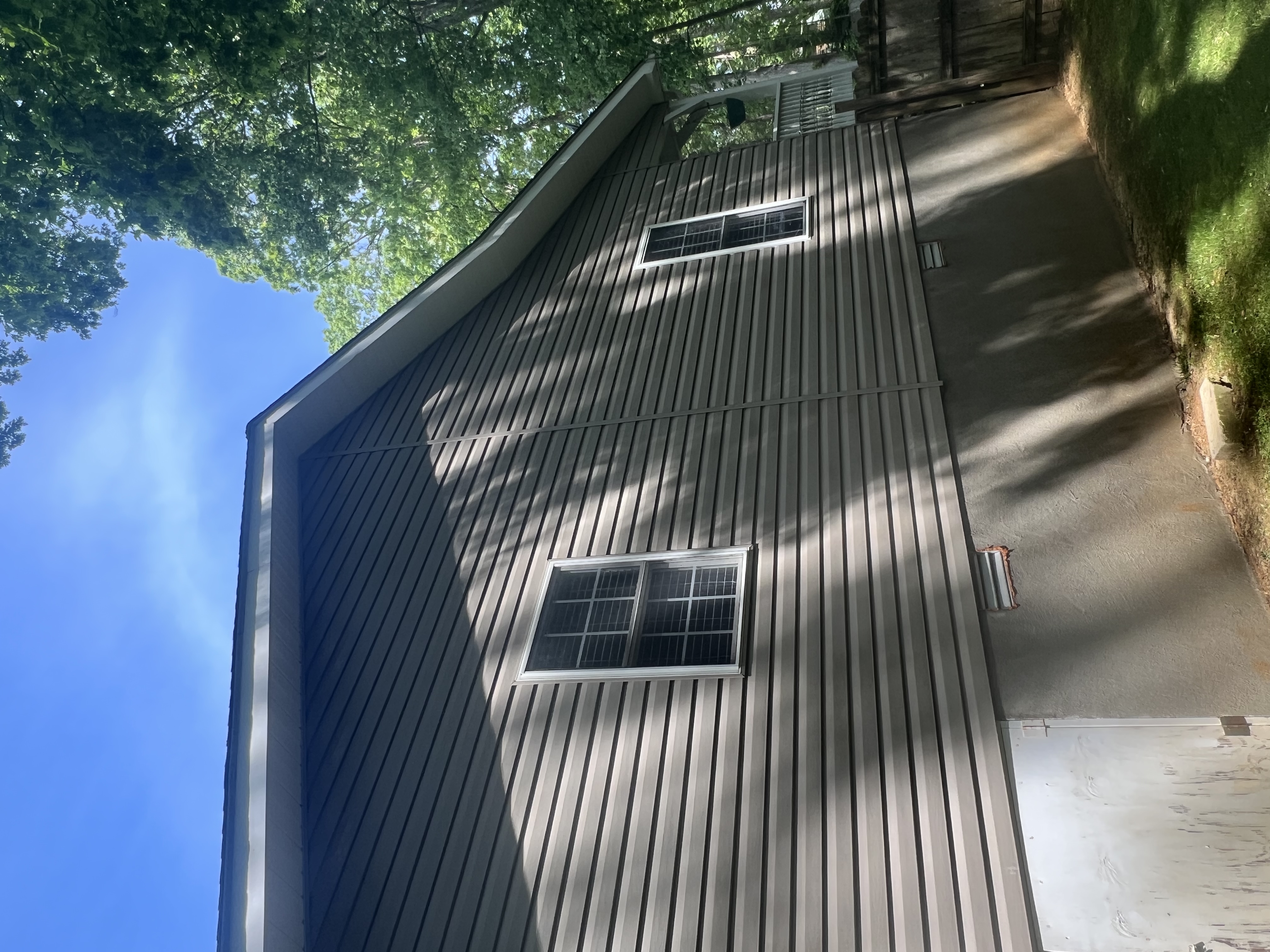 Pressure Washing and Window Cleaning in Hendersonville, NC